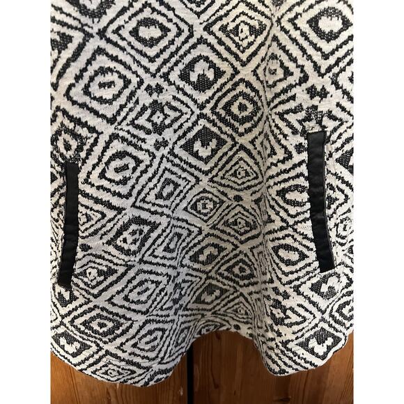 Anthropologie Postmark black white cowl neck long sleeve Konya tunic pockets L - Picture 2 of 8
